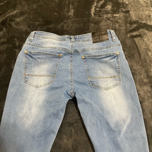 Denim Jeans 32 W 30 L.  Nice jeans  used only few occasions - Picture 1 of 5